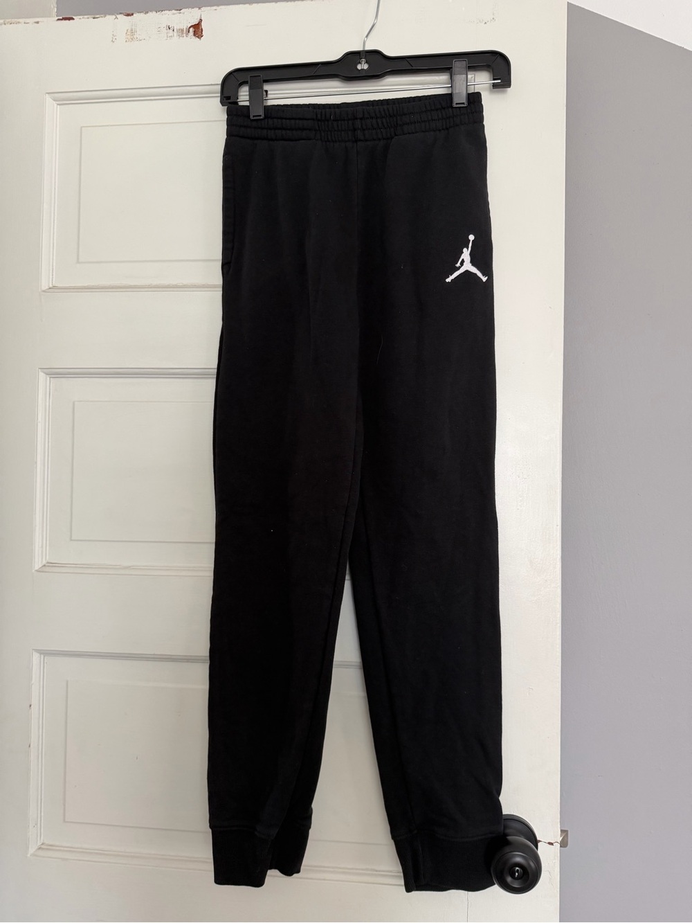 Jordan Black Kids Fleece Joggers with White Jumpman